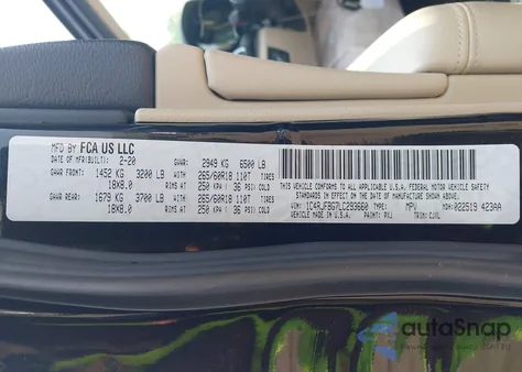 2020 Jeep Grand Cherokee Limited 4X4 z USA, uszkodzony, nr VIN 1C4RJFBG7LC293660